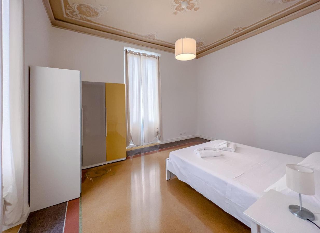 Appartamenti In Villa Del '900 Varazze Luaran gambar
